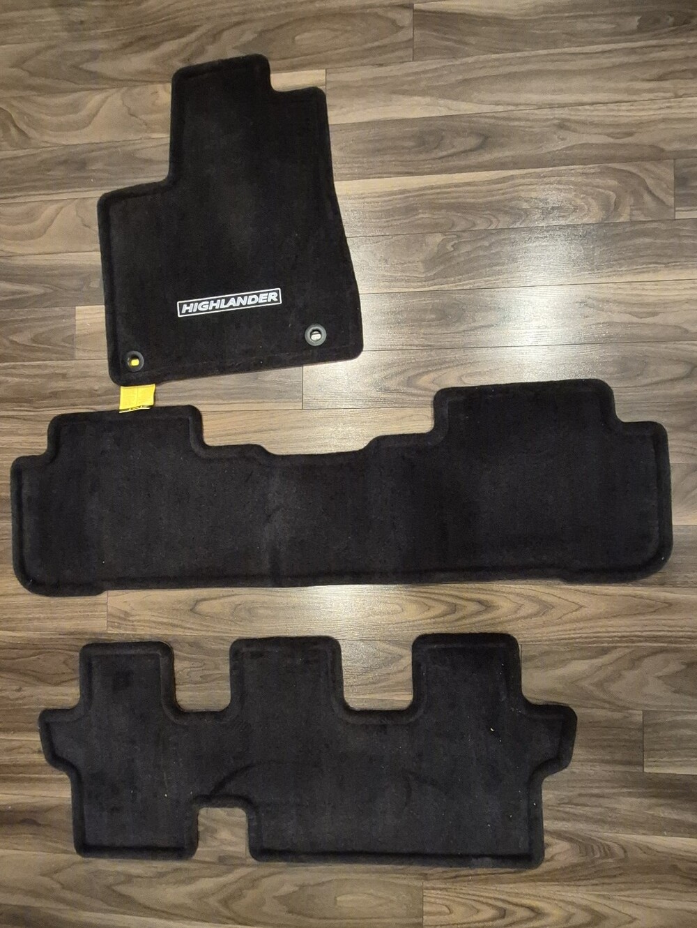 TOYOTA HIGHLANDER Replacement Carpet Floor Mats